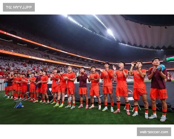 国足仍在等待主帅 热身赛浪费25%额度成焦点